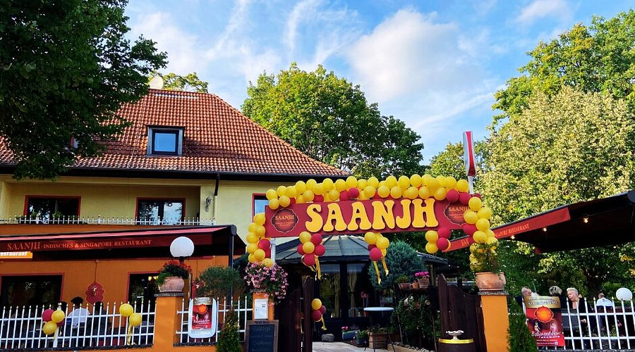 Menikmati Setiap Detik di Saanjh Restaurant